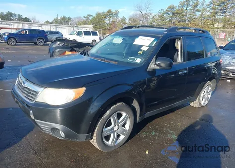 2010 Subaru Forester 2.5X Premium из США, поврежденный, VIN JF2SH6CC0AH702396